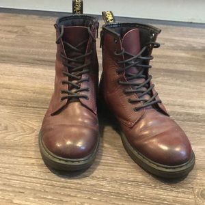 Women’s Doc Martens Size 7